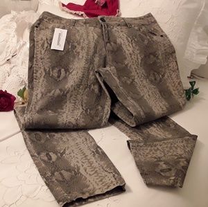 MOSSIMO CAMOUFLAGE PRINT JEANS/LEGGINGS,SKINNY 13